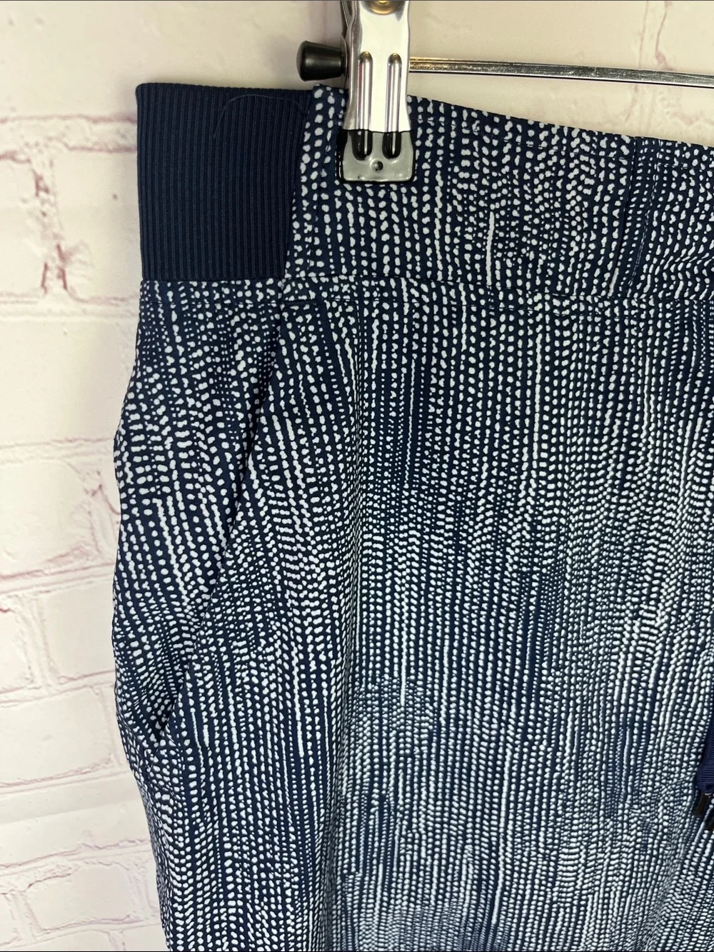 Athleta Midtown Stretch Blue and White Printed Skort
